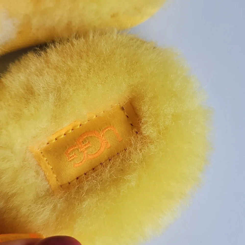 UGG FLUFF YEAH SLIDE Baby Girl Size 7